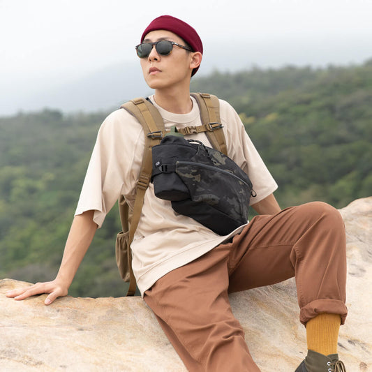 SLASH+ 斜背包-黑夜迷彩款 | 大小包套組的副本